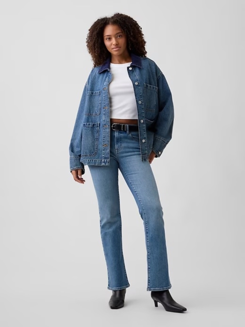 NWT Mid Rise Boot Jeans from Gap Factory in Size 30L